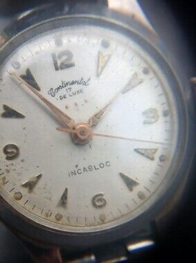 Continental De Luxe Incabloc Vintage Watch - White Dial, Goldsilver Markers